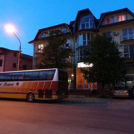 Hotel Cygnus Tulcea Exteriör bild