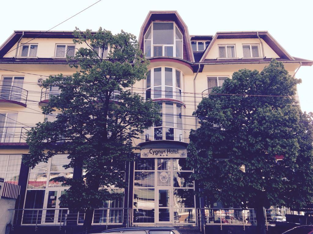 Hotel Cygnus Tulcea Exteriör bild